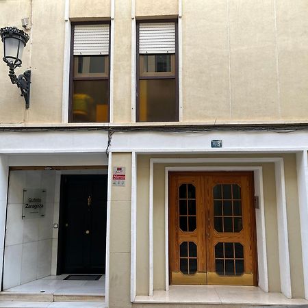 Charming & Spacious Apartment In Historic Centre & Short Walk To Beach Alicante Buitenkant foto